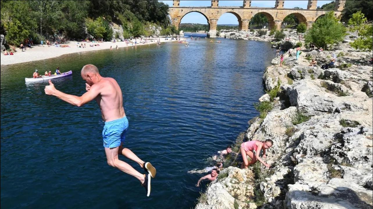 Tente Safari Au Pont Du Gard Vers Pont du Gard Exteriér fotografie